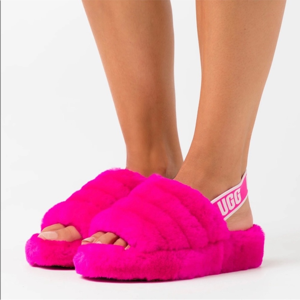 UGG Women's Vibrant Pink Fluffy Slippers